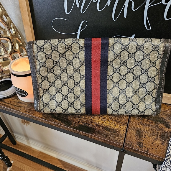 Gucci Large Clutch - Picture 3 of 6